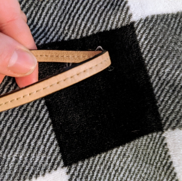 Coach Coated Canvas Tan Wristlet - Picture 6 of 11